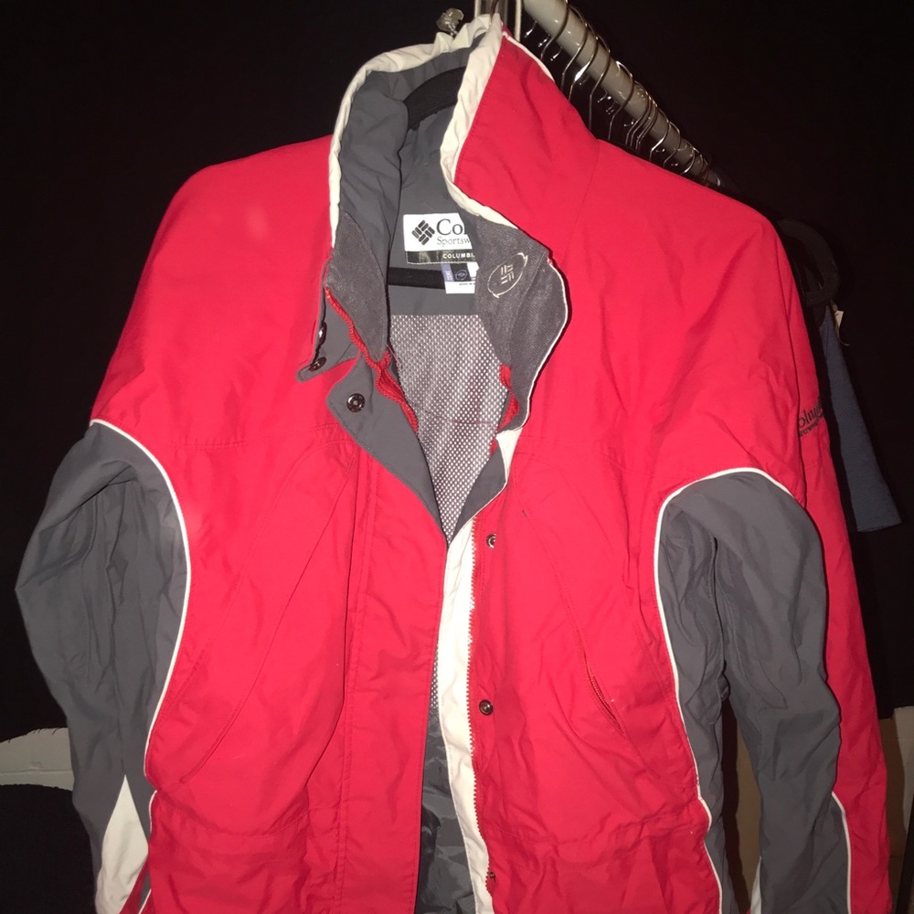 COLUMBIA red ski/rain/snow coat